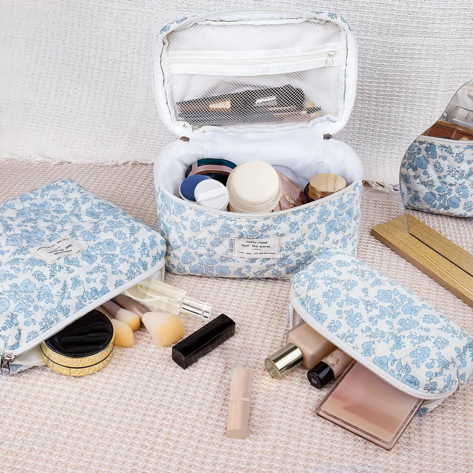3PC Makeup Bag Set, Quilted Makeup Bag, Large Floral Cosmetic Bag for Women, Cute Cotton Makeup Bags, Flower Travel Toiletry Organizer Bag (Pink Flower)
