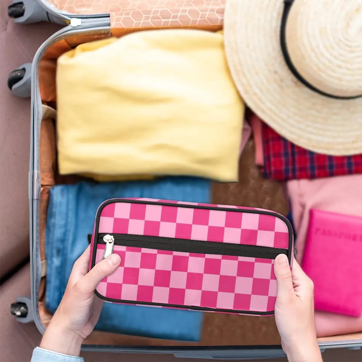 Checkered Pink Hanging Toiletry Bag for Women Girls,Travel Cosmetic Bag,Waterproof Makeup Bag,Approved Hygiene Bag Dopp Kit Organizer for Toiletries Shower Bathroom Carry-on Accessories Gifts