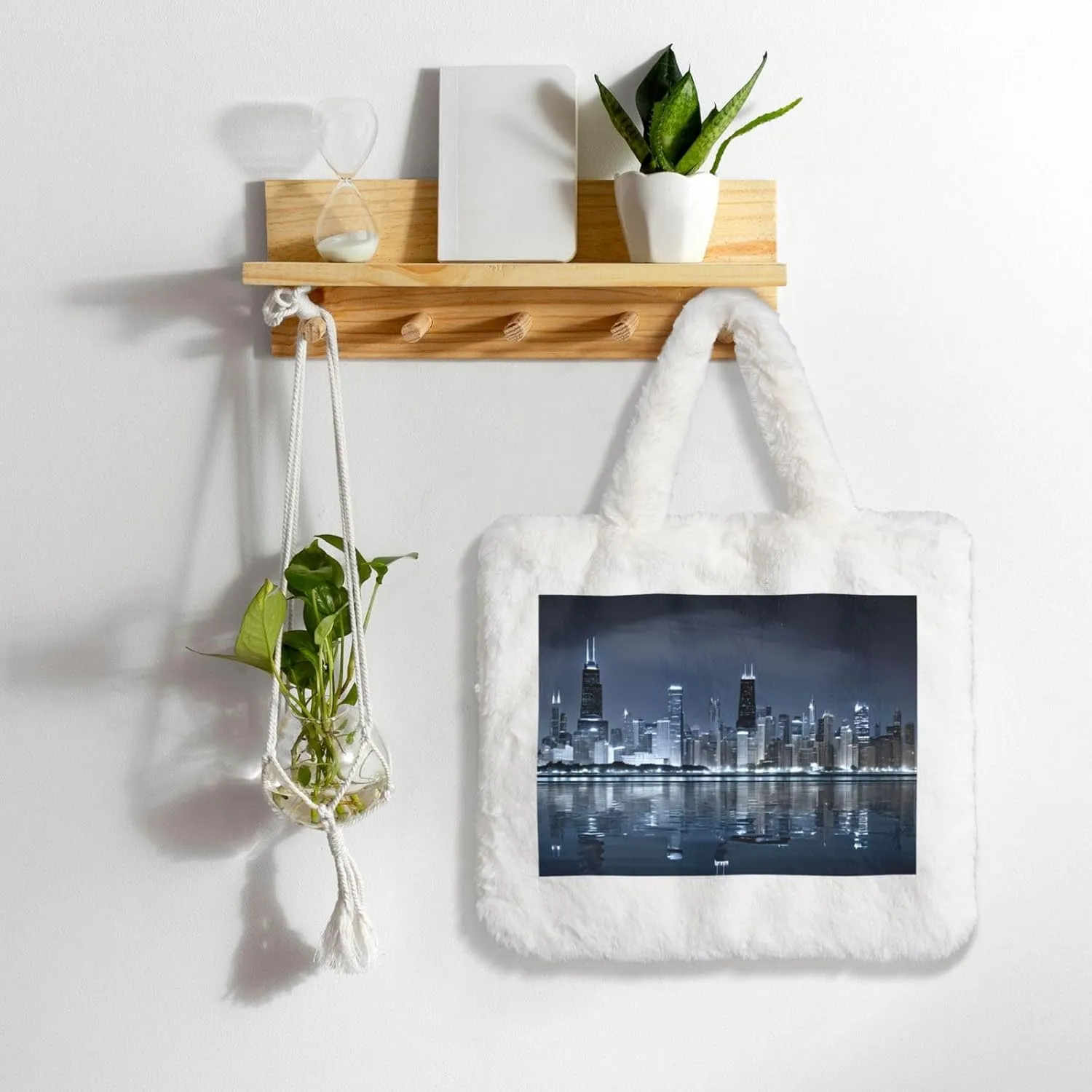 Chicago Reflected Plush Handbag, Comfortable Touch, Stylish And Compact, Suitable For Daily Travel