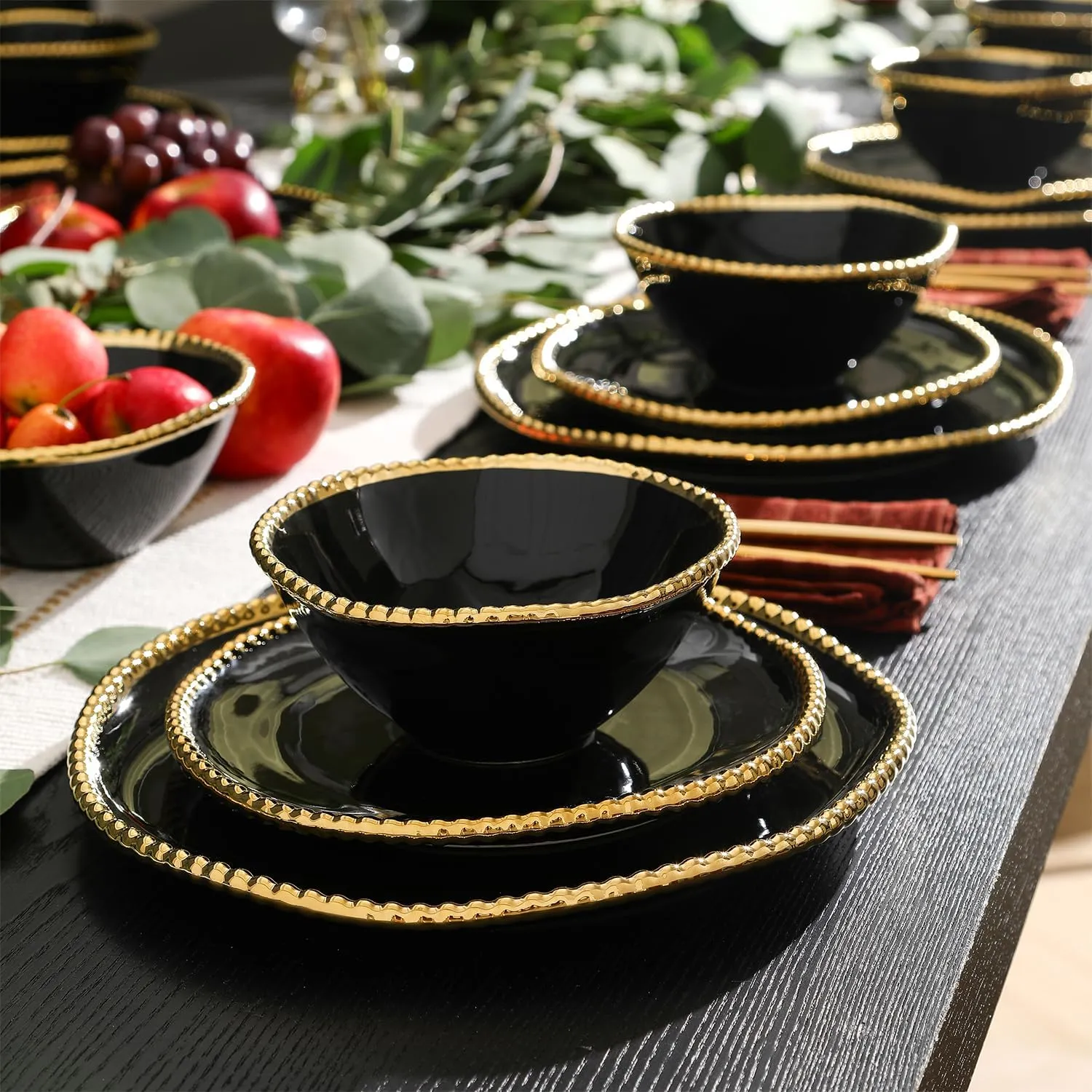 Christian Siriano Akoya Porcelain Dinnerware Set, 12-Piece - Dish Set for 4, Plates and Bowls Set, Black and Gold
