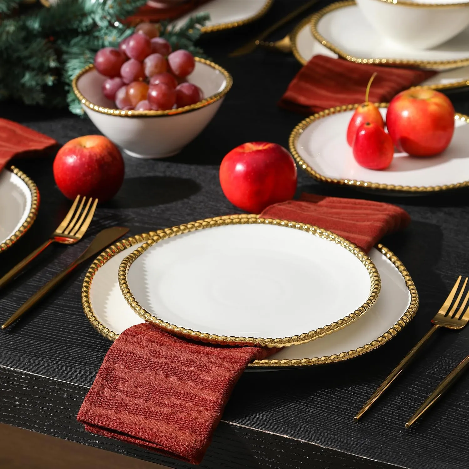 Christian Siriano Akoya Porcelain Dinnerware Set, 12-Piece - Dish Set for 4, Plates and Bowls Set, White and Gold
