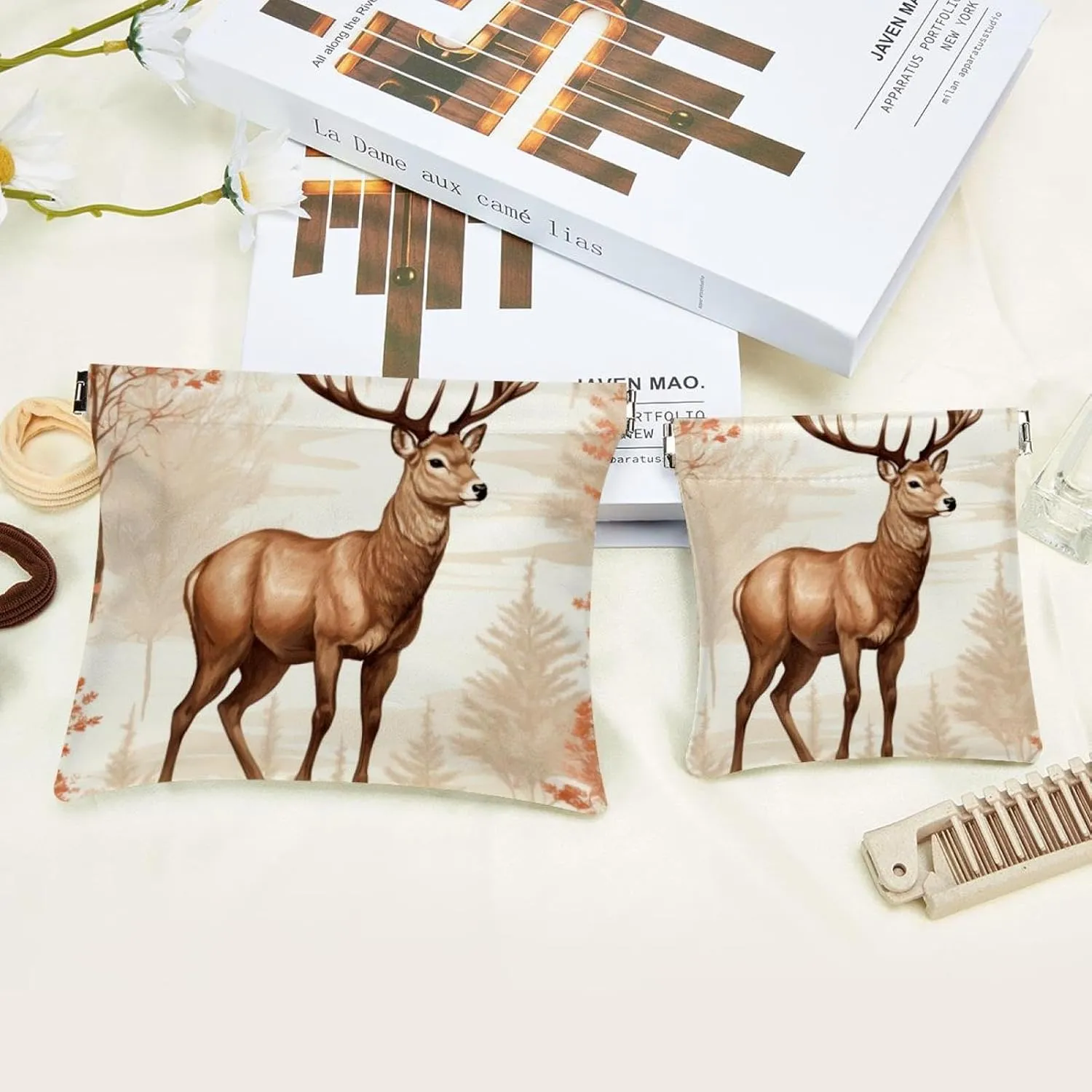 Cute Christmas Elk-16 Pocket Cosmetic Bag, Waterproof Squeeze Makeup Bag No Zipper Self-Closing, Portable Mini Travel Storage for Headphones Jewelry