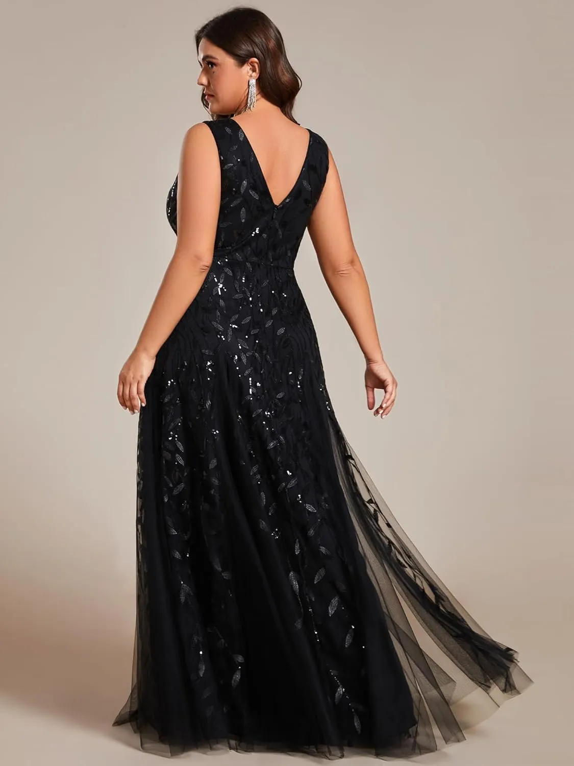 Ever-Pretty Plus Women's V Neck Sleeveless Embroidery A Line Plus Size Floor Length Evening Dresses 02130-DAPH