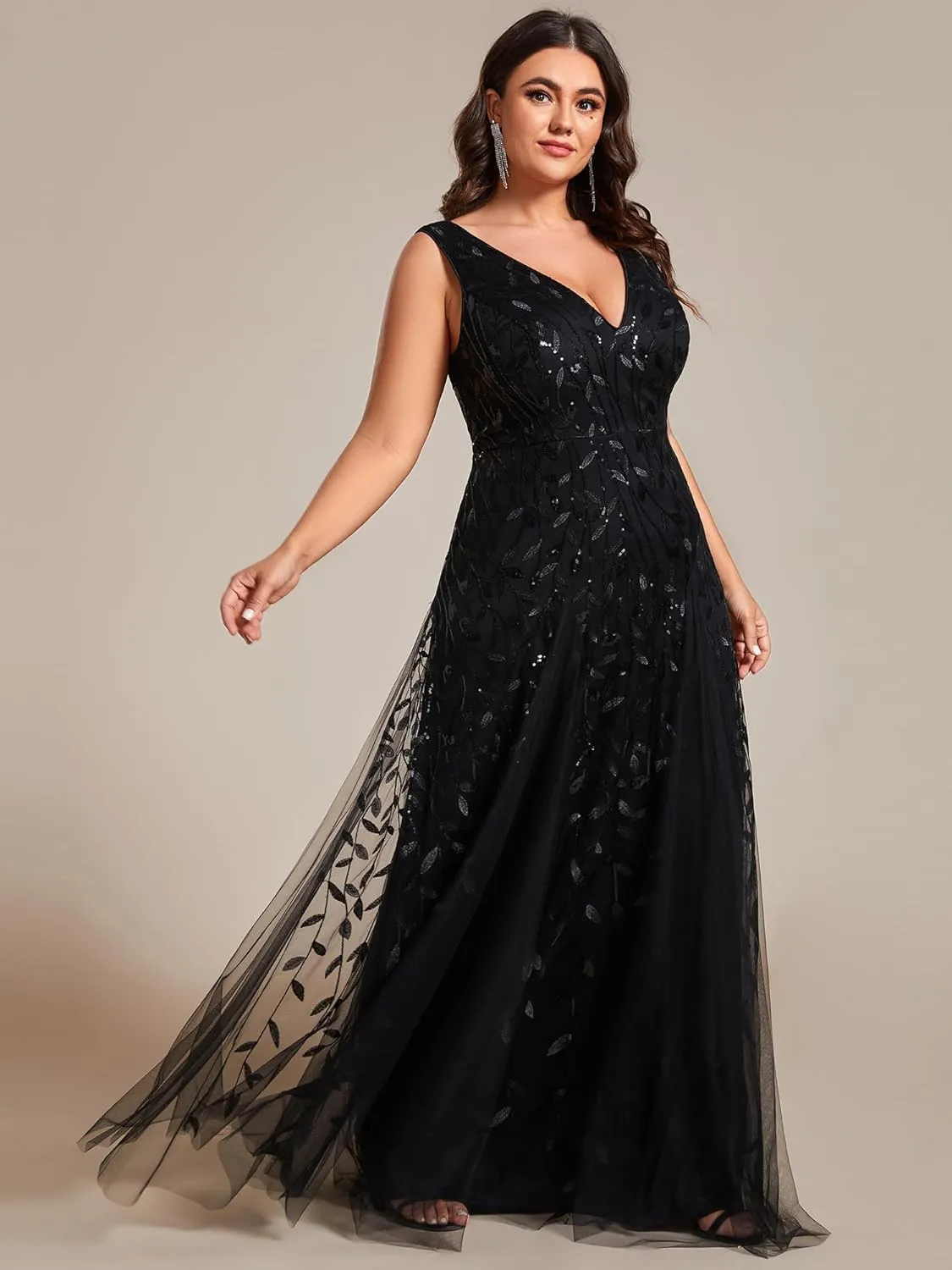 Ever-Pretty Plus Women's V Neck Sleeveless Embroidery A Line Plus Size Floor Length Evening Dresses 02130-DAPH