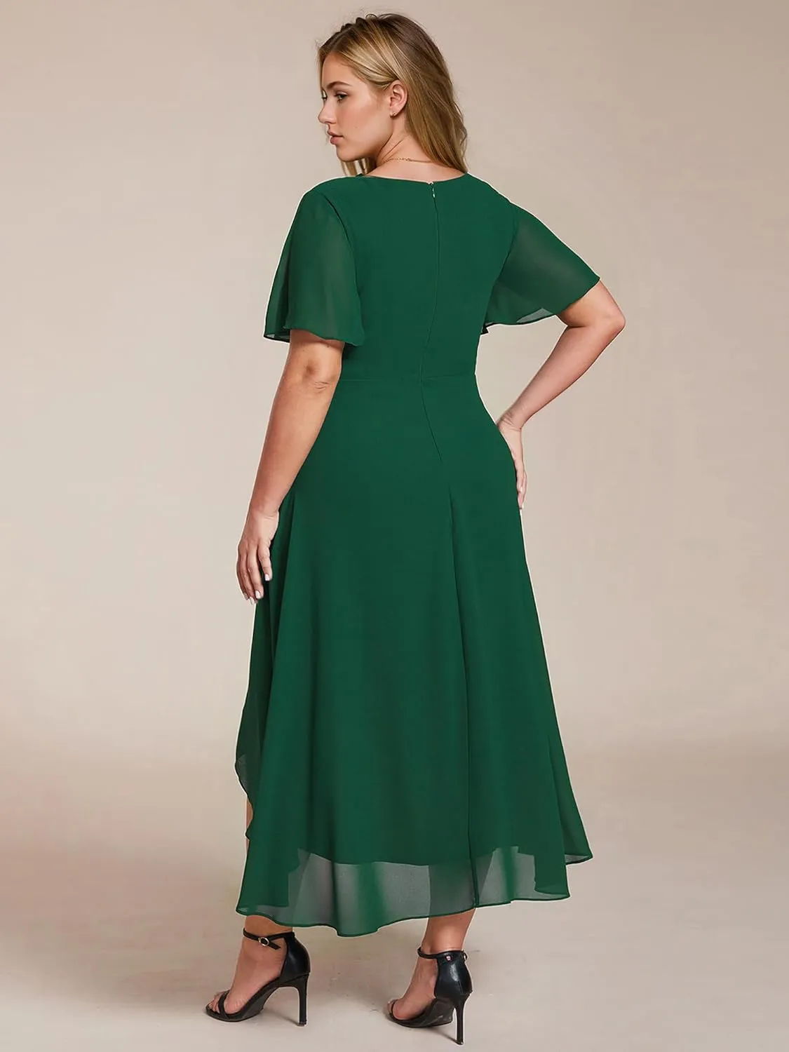 Ever-Pretty Women's A Line Curvy Pleated Chiffon Plus Size Semi Formal Dress