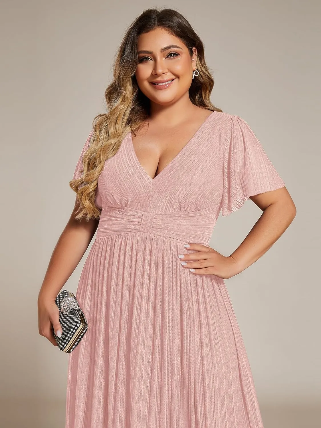Ever-Pretty Women's A Line V Neck Glitter Short Sleeves Pleated Plus Size Formal Evening Dresses 11961-DA