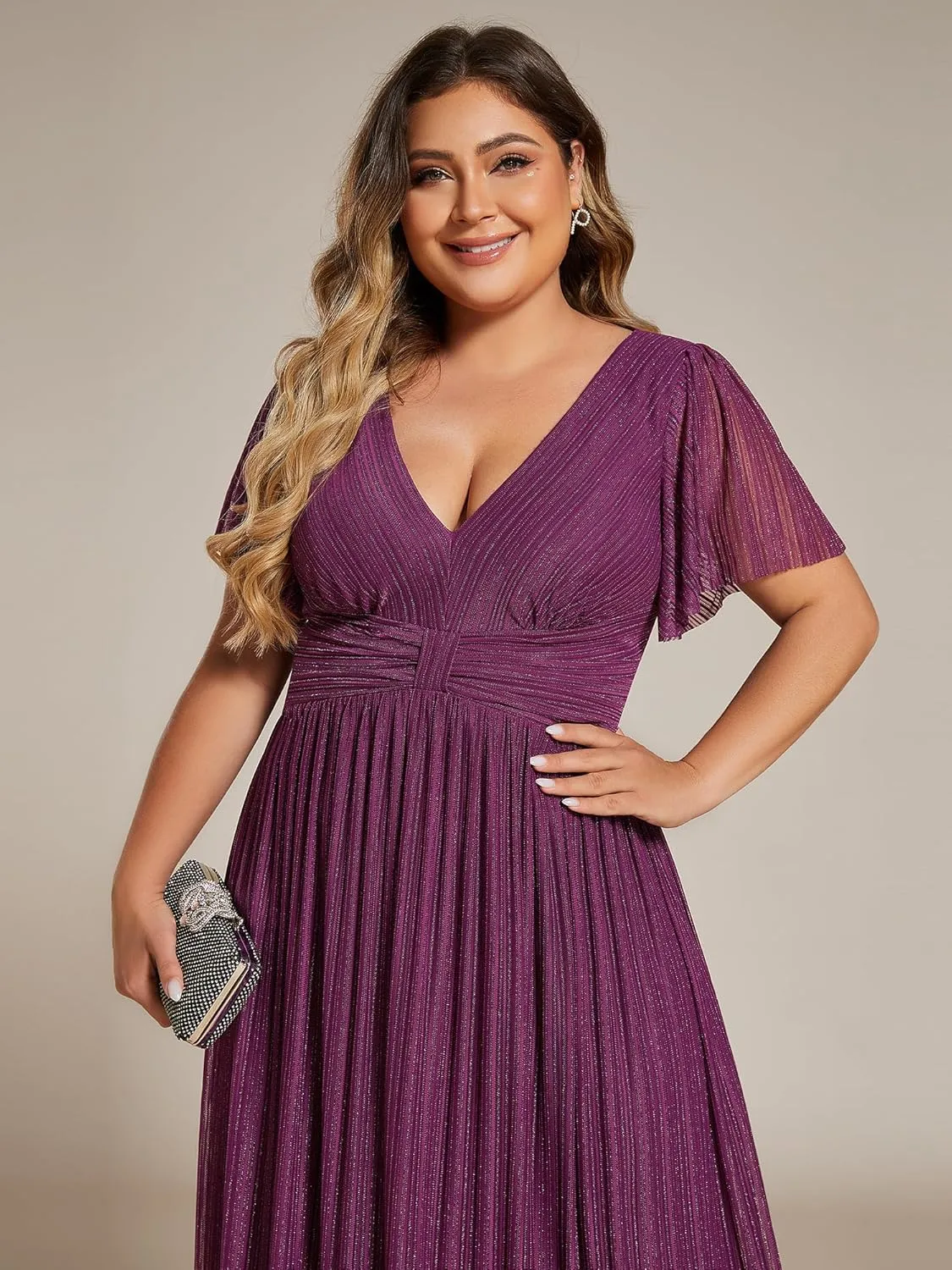 Ever-Pretty Women's A Line V Neck Glitter Short Sleeves Pleated Plus Size Formal Evening Dresses 11961-DA