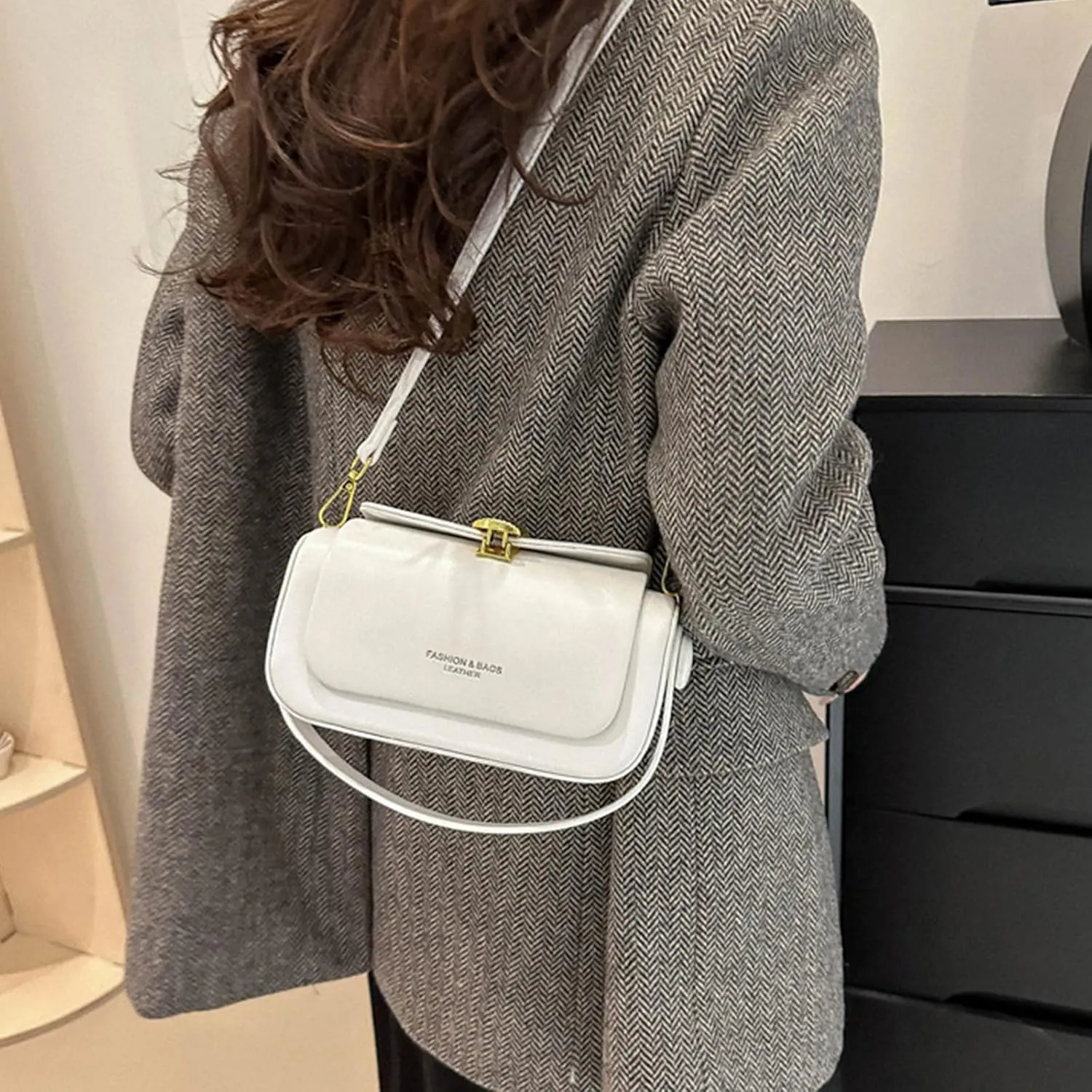 Fashionable Crossbody Bags for Women Elegant Korean Styles Box Bag Leather Handbag Trendy Ladies Shoulder Purse Satchel