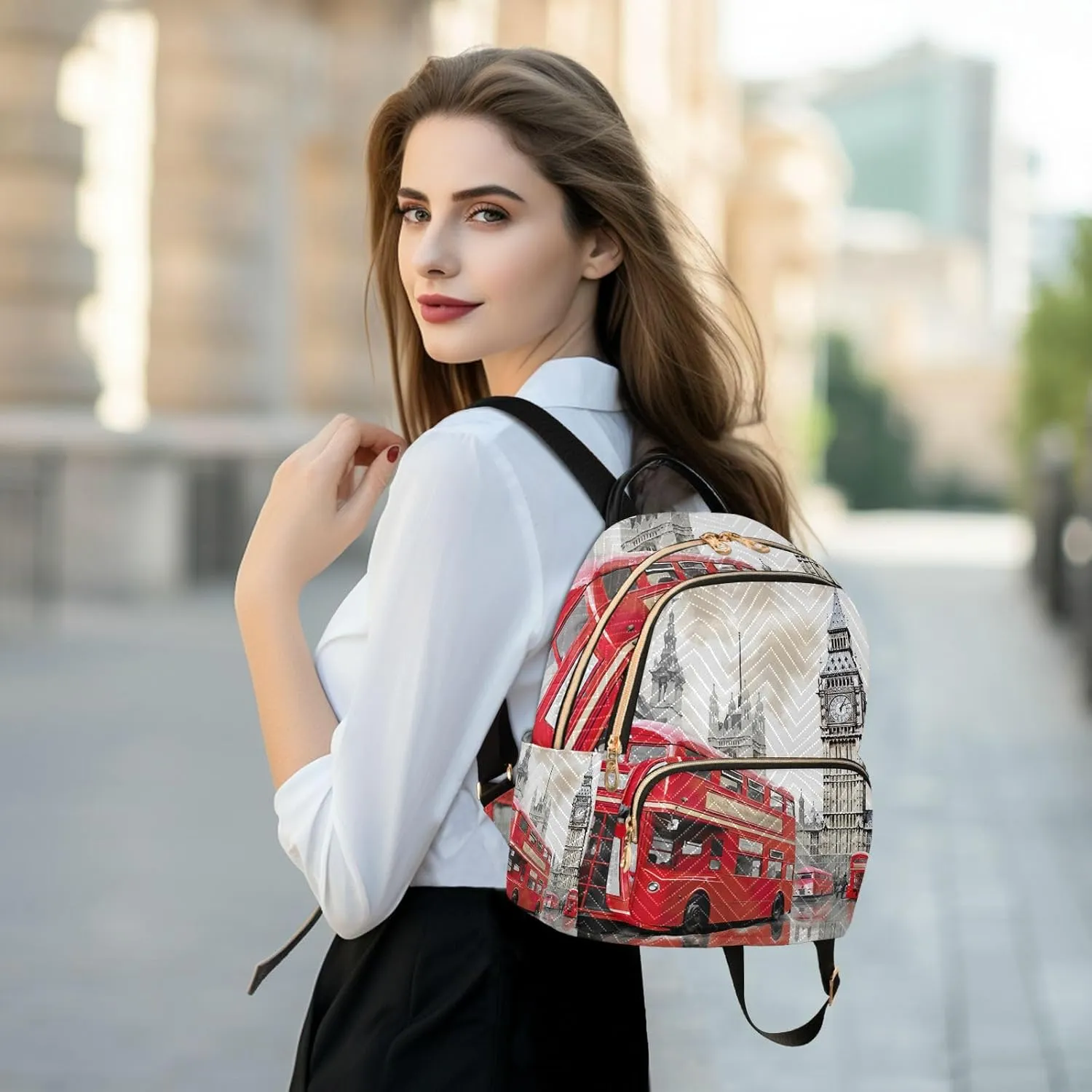 GAIGEO London Red Bus With Big Ben Fashionable Backpack, Casual Day Backpack, Lightweight Travel Backpack for Women, S