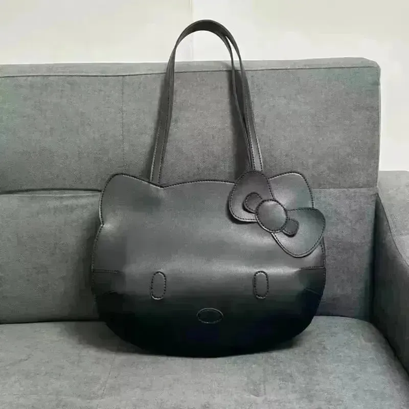 Hello Kitty Leather Finish Bag