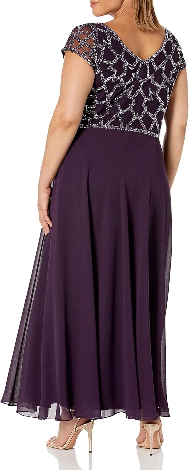 J Kara Women's Petite Short Sleeve Geo Long Beaded Gown