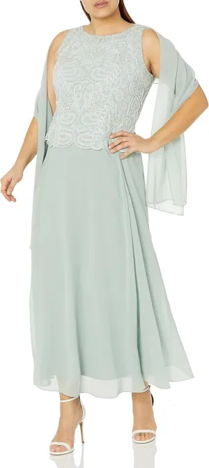 J Kara Women's Plus Size Sleeveless Scallop Long Beaded Dress with Scarf