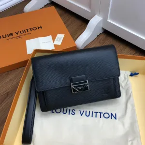 LOV2 Bags - Fashion Bags  1986