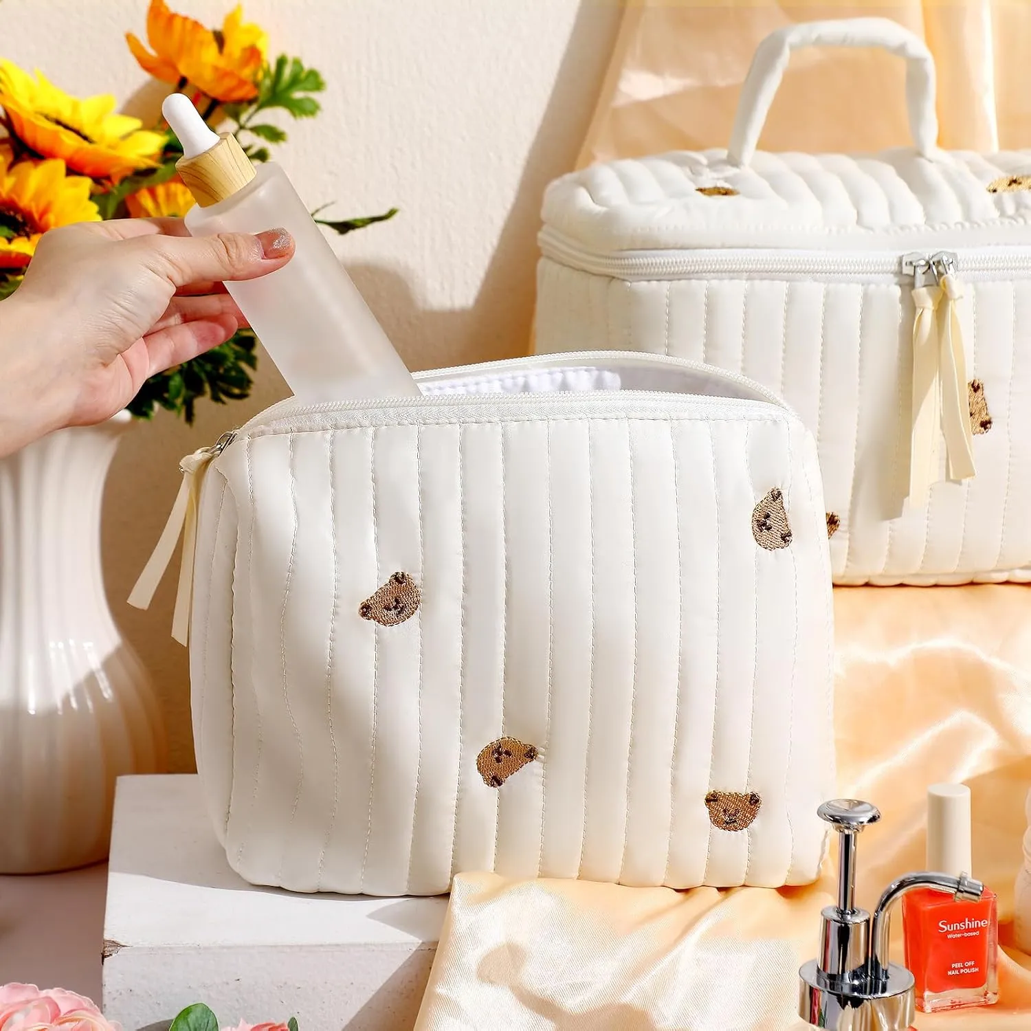 Paterr 3 Pieces Cotton Quilted Makeup Bag Set Coquette Cosmetic Bag Aesthetic Travel Toiletry pouch Cute Pouch Kawaii Aesthetic for Women(White,Little Bear)