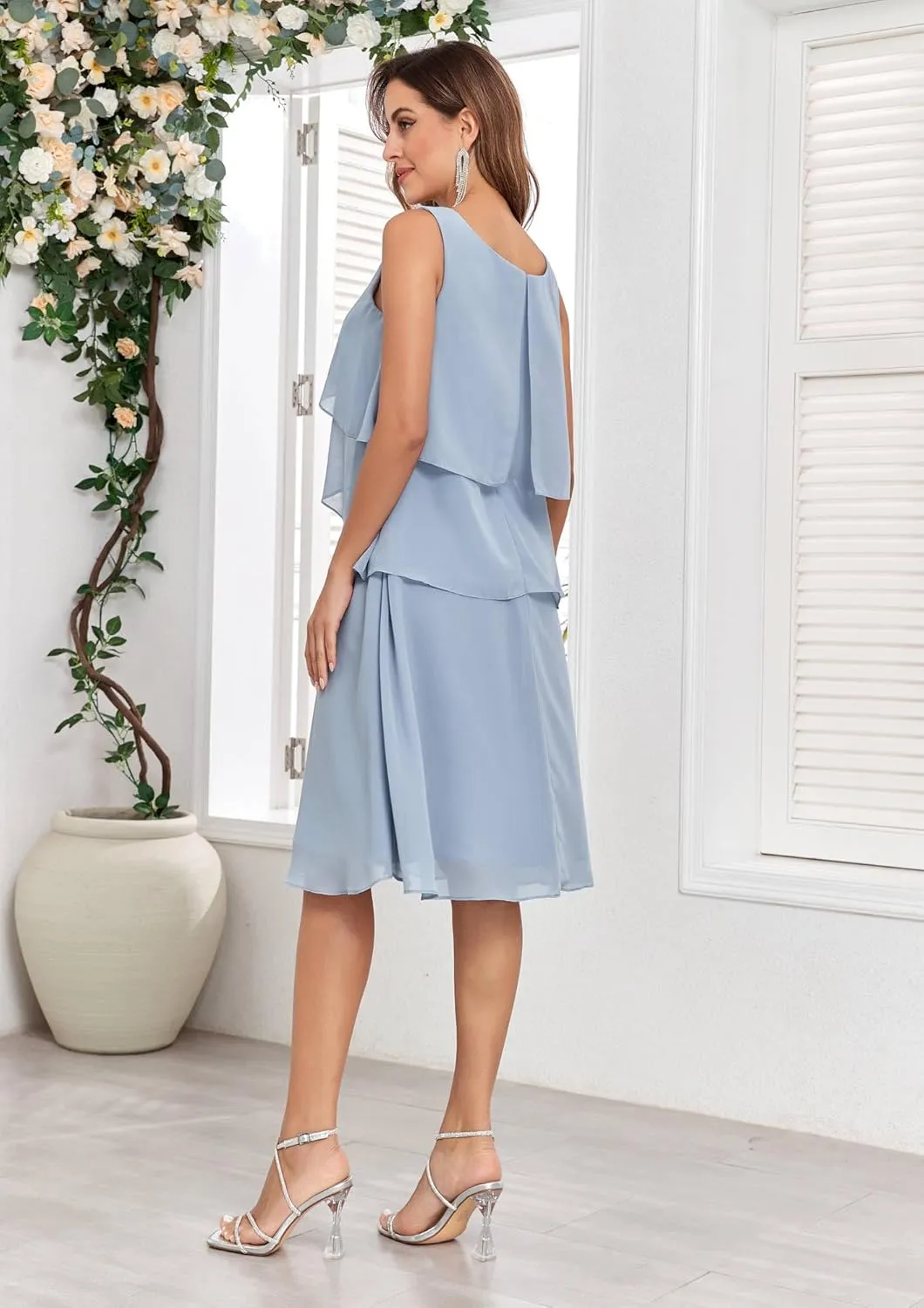 POMUYOO 2 Piece Mother of The Bride Dresses for Wedding Beaded Chiffon Tiered Formal Dress with Jacket