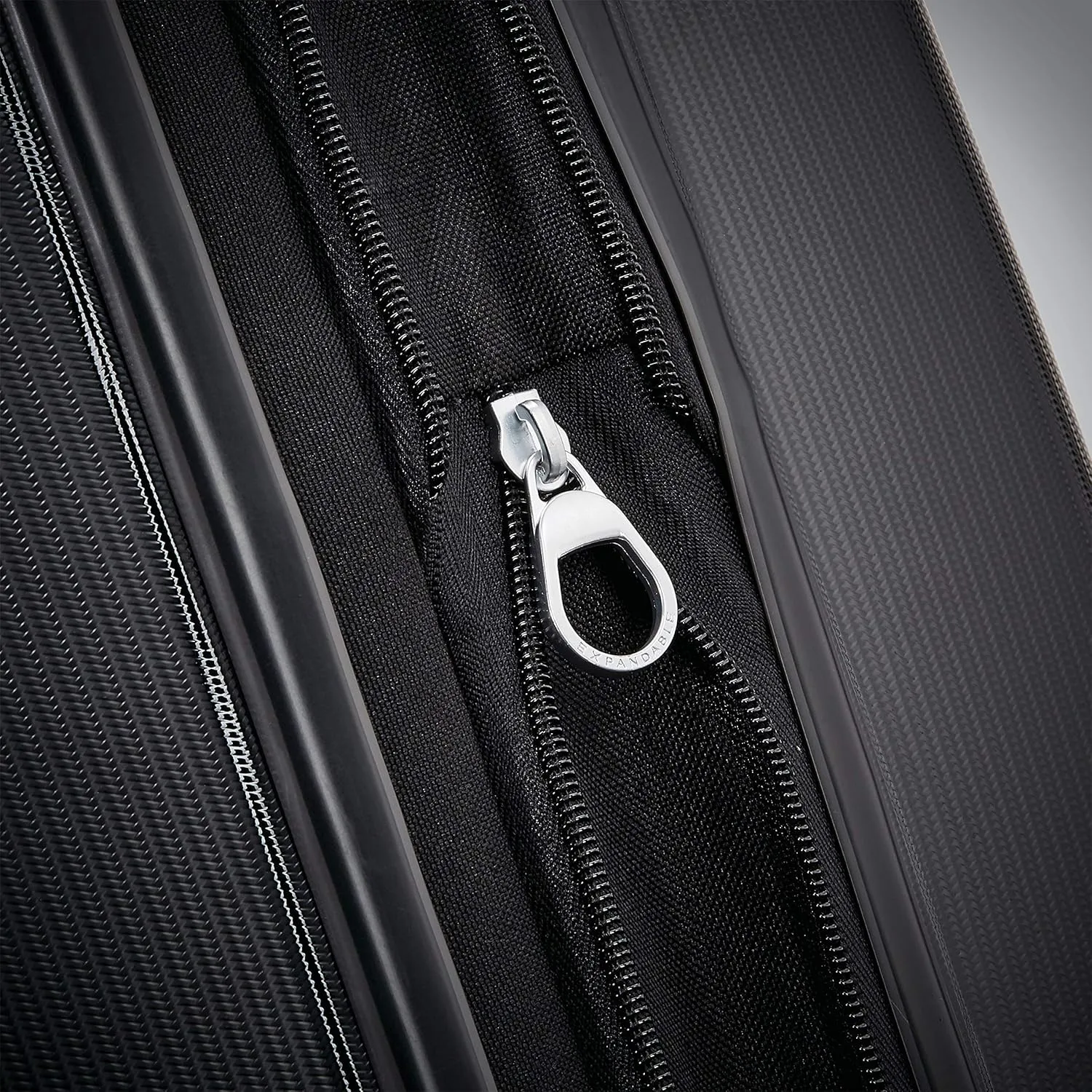 Samsonite Winfield 3 DLX Hardside Expandable Luggage with Spinners, Black, Carry-On 20-Inch