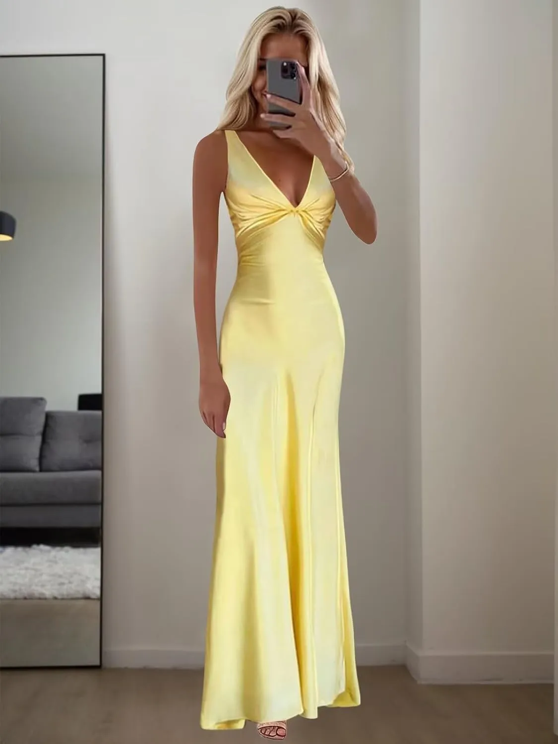 Satin Prom Dress Long Corset Halter Bridesmaid Dresses V Neck Mermaid Formal Evening Gowns