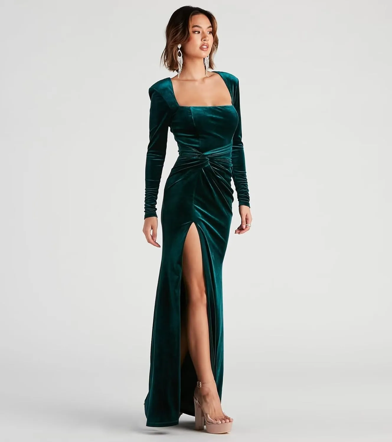 Velvet Long Sleeve Bridesmaid Dresses for Women 2024 Ruched Long Formal Evening Cocktail Gown with Slit