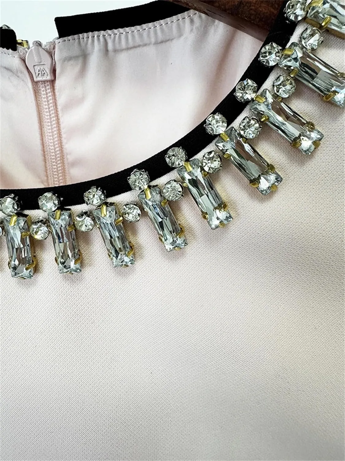 Women's Diamond Sheath Dress O-Neck Long Sleeved Shiny Crystal Midi Dress Elegant Birthday Party Dresses