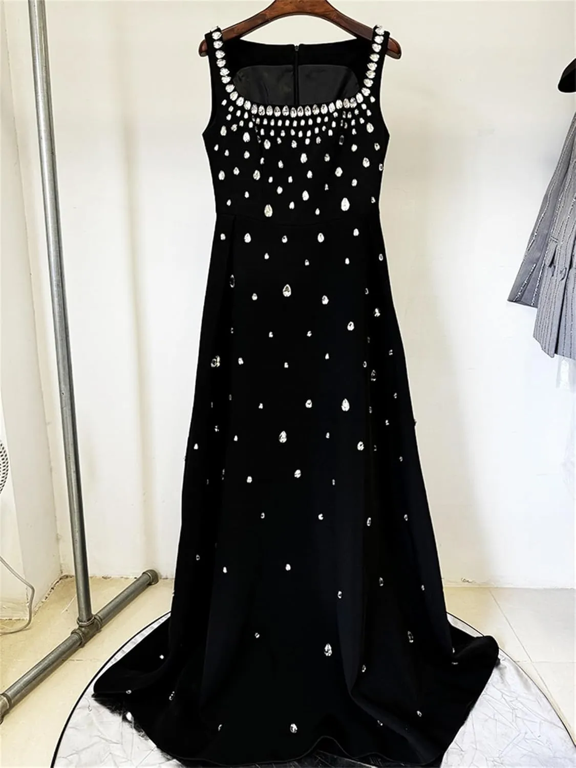 Women's Formal Party Dress 2025 Designer Party Diamonds Beading Evening Floor Length Dress Sleeveless Tank Prom Gown