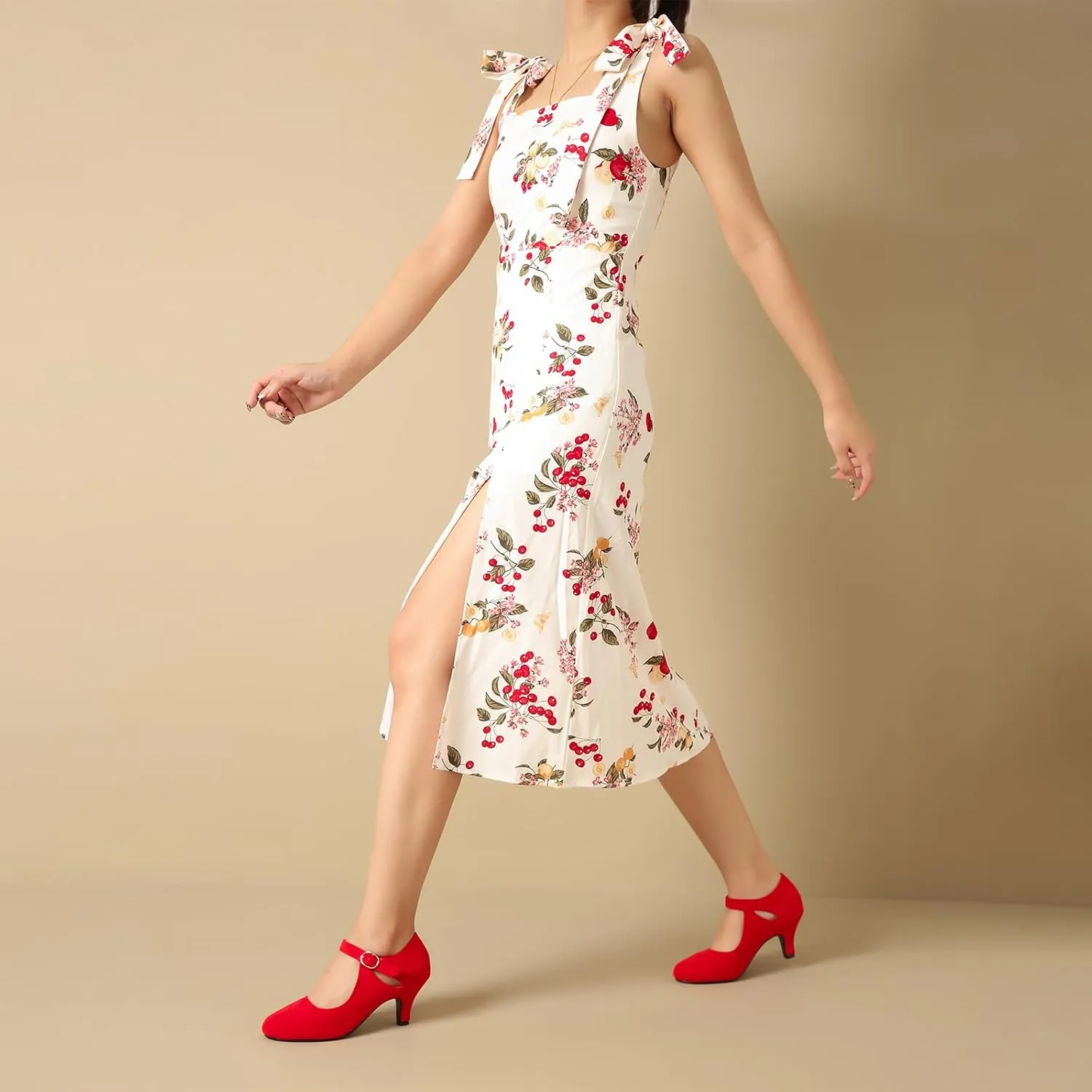 Women's Low Kitten Heels Mary Janes Pumps Cutout Round Toe Retro Vintage Hollow Out Ankle Strap Dress Shoes